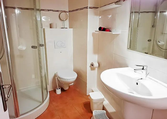 Lägenhet Hanseat 2whg 129 *